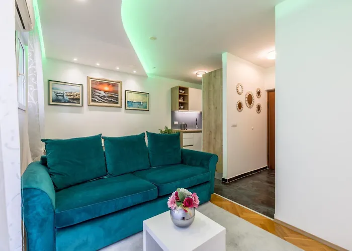 Noemi Luxury Solin