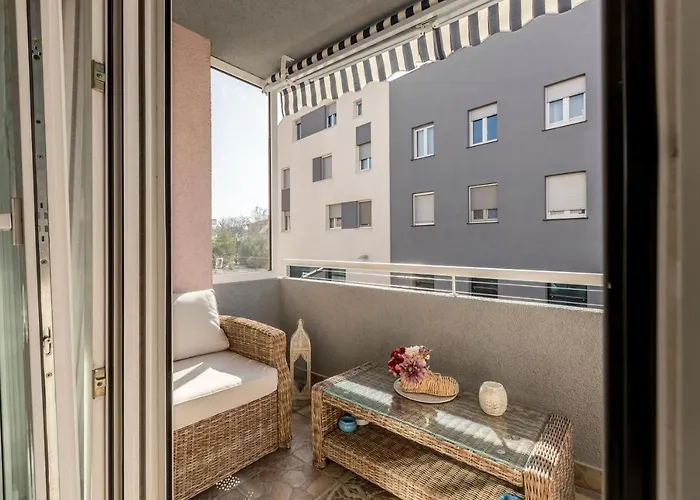 Lejlighed Noemi Luxury Solin