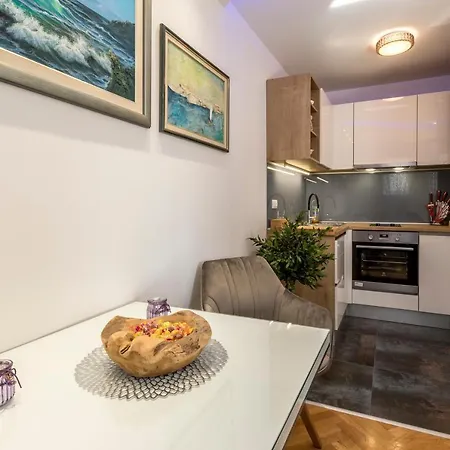 Apartment Noemi Luxury